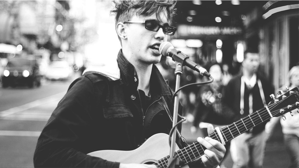 Sunny James - Irish Pub in Dornbirn // Jamie Ray