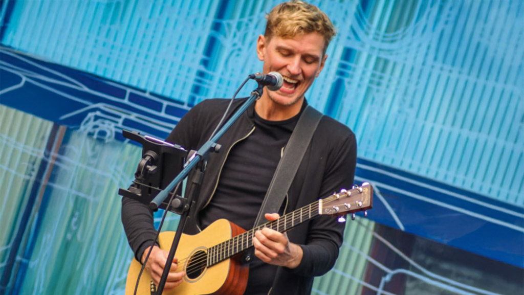 Sunny James - Irish Pub in Dornbirn // John Clapper